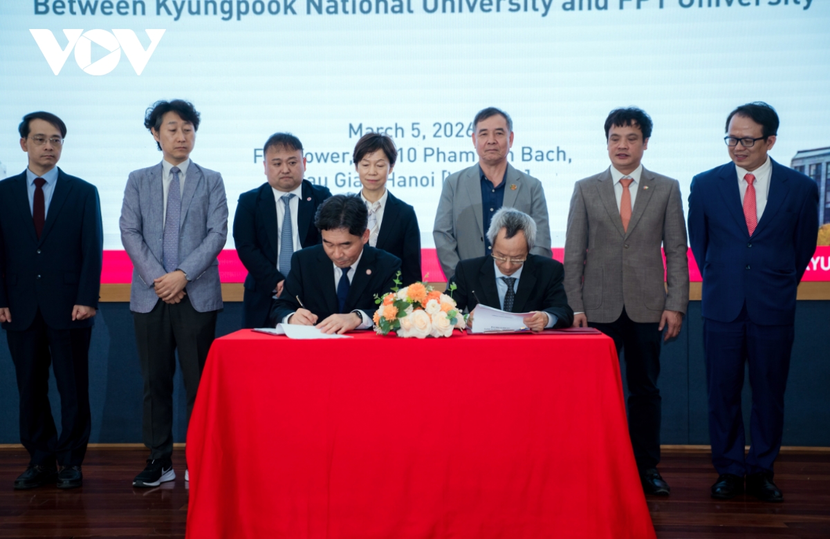 FPT, RoK University launch training programme in Vietnam